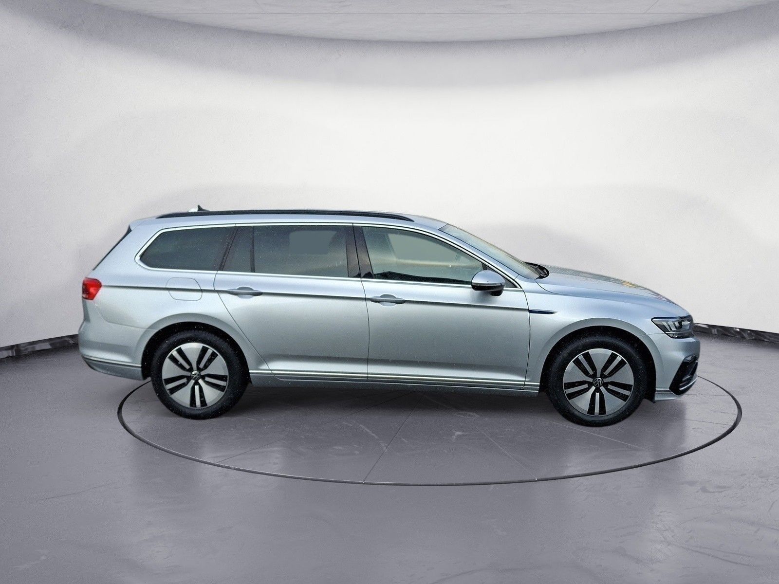 Volkswagen Passat Variant GTE 1,4 l eHybrid OPF DSG foto 6