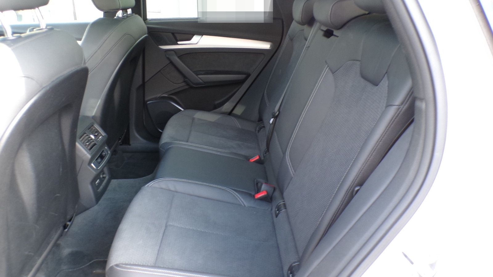 Audi Q5 50 TDI quattro S line foto 9