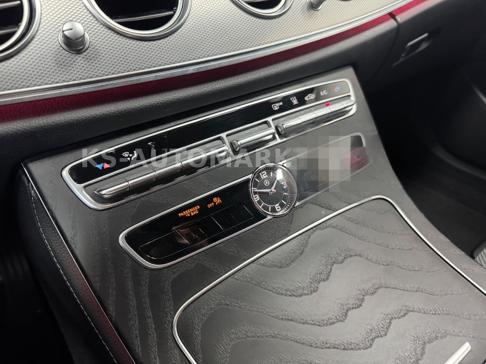 Mercedes-Benz E 300 de T-Modell AMG Night*LED*AHK*Park-Assist* foto 13