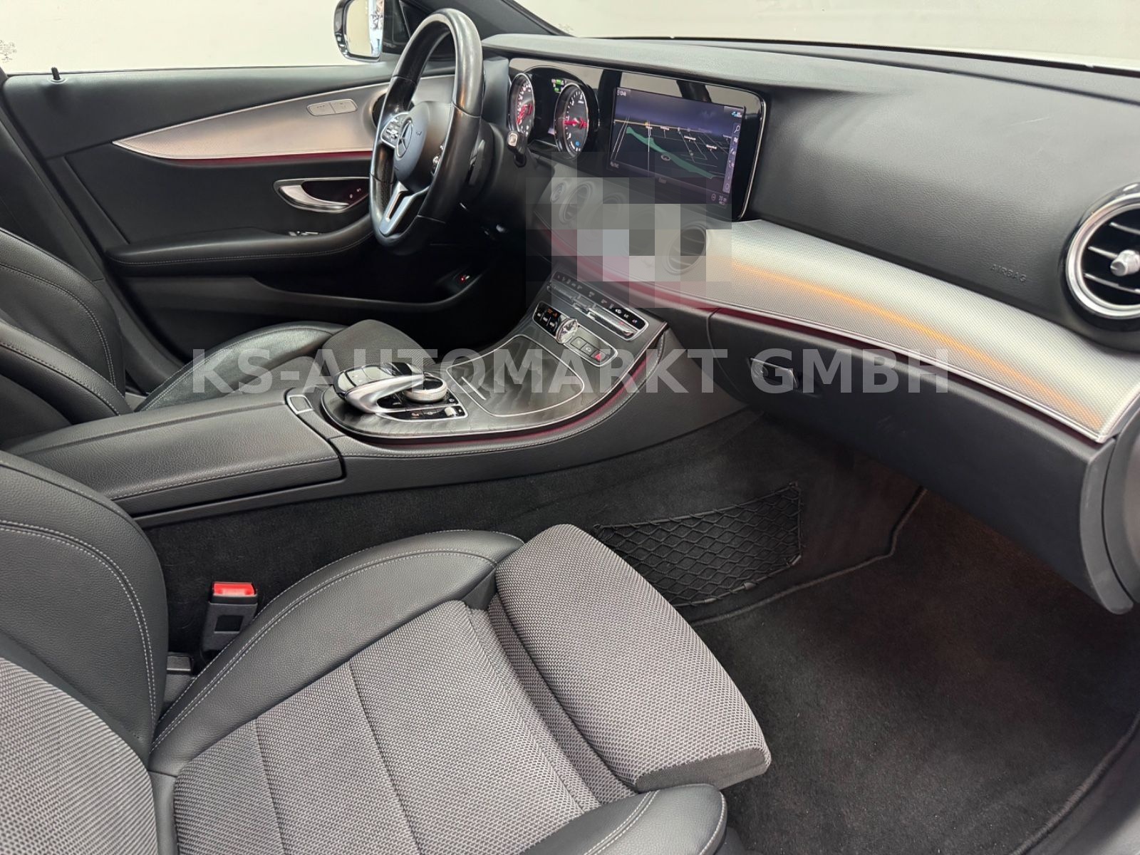 Mercedes-Benz E 300 de T-Modell AMG Night*LED*AHK*Park-Assist* foto 10