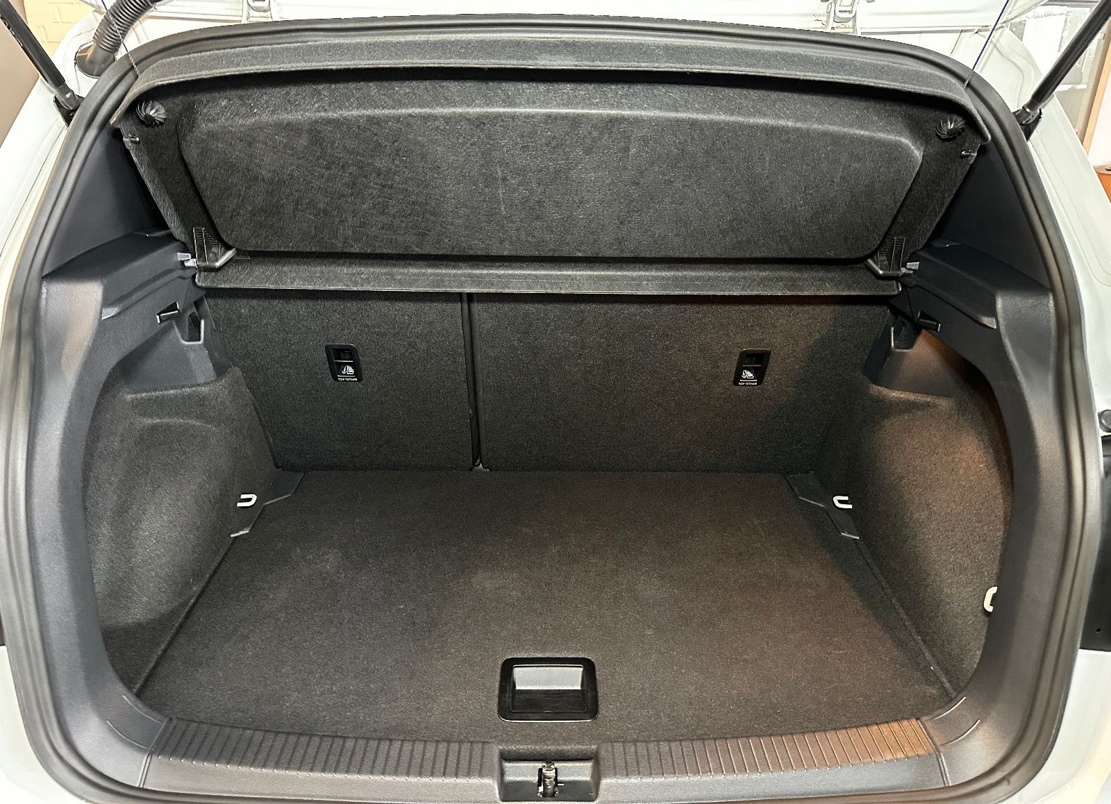 Volkswagen T-Cross R-LINE 1.0TSI DSG VIRTUAL,LED,ACC,18"ALU foto 18