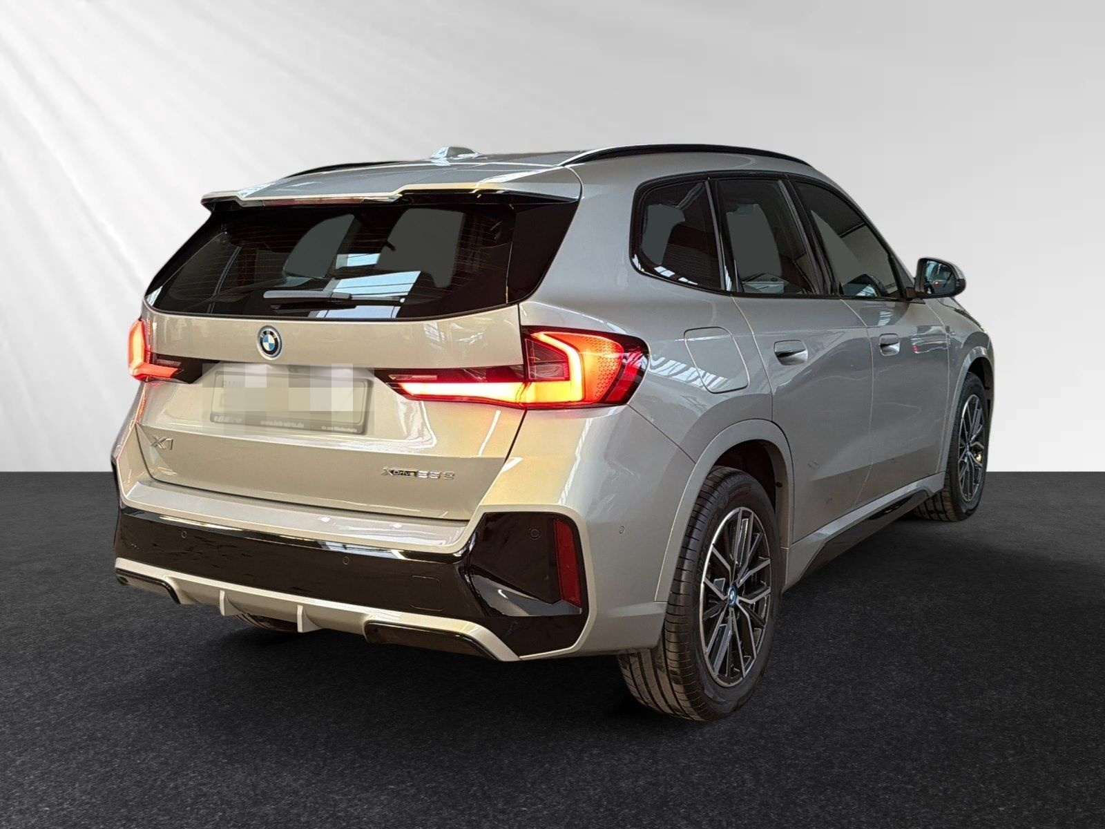 BMW X1 xDrive25e M Sportpaket|Parkass.|Komfortzugang foto 3