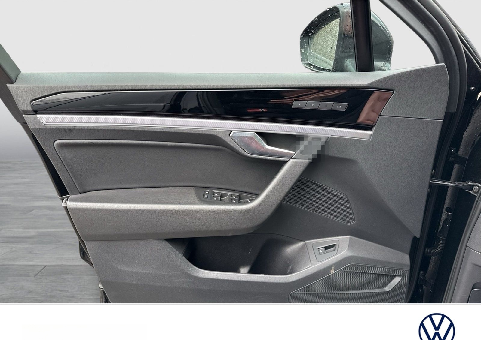 Volkswagen Touareg V6 R-LINE PANO DYNAUDIO AHK 360°CAM LM21 foto 20