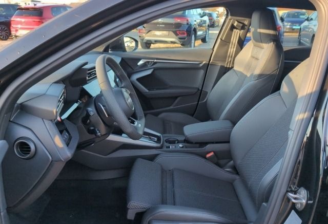 Audi A3 Sportback S line TFSI 110 kW S tronic foto 6