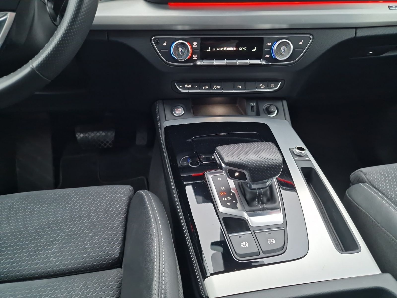 Audi Q5 Sportback 55 TFSI e qu S line MATRIX PANO B&O foto 19