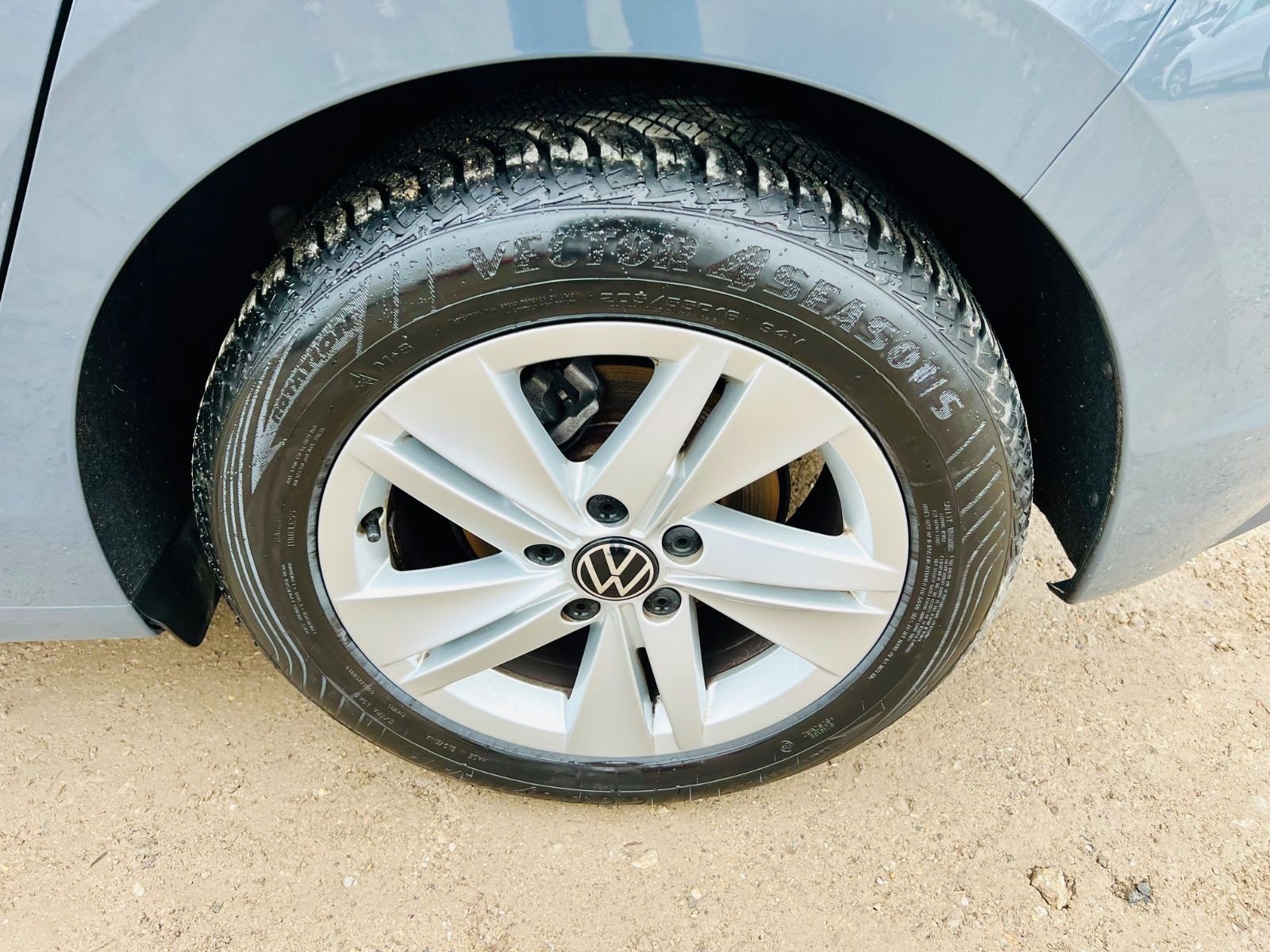 Volkswagen Golf 1.5 eTSI OPF DSG Life GZJR AAC SHZ KAMERA foto 6