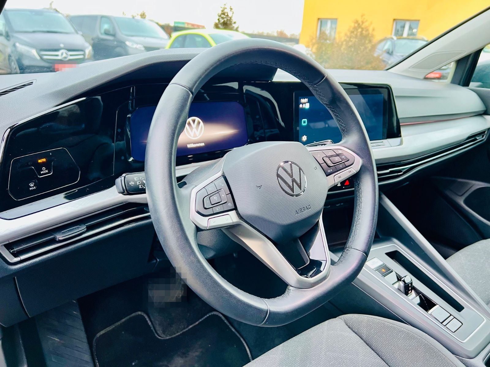 Volkswagen Golf 1.5 eTSI OPF DSG Life GZJR AAC SHZ KAMERA foto 7