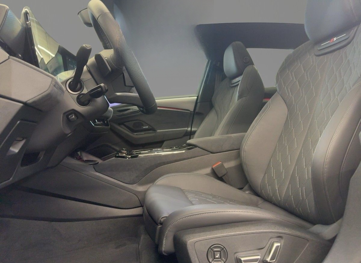 Audi A6 Avant e-tron quattro s-line foto 8