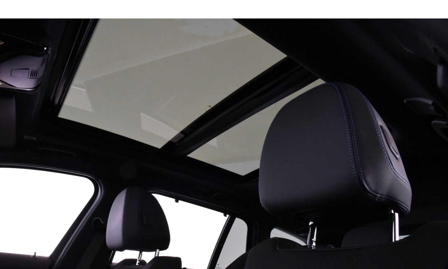 BMW 320 d xDrive Touring M Sport Anhängerkupplung Dr foto 9