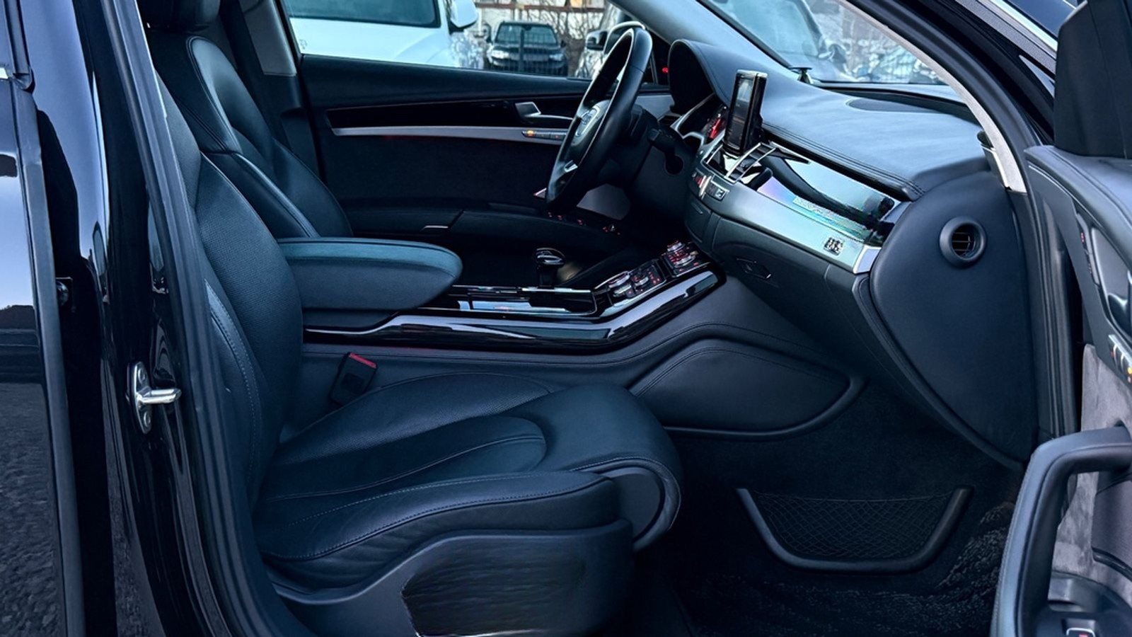 Audi A8 6.3 FSI W12 quattro Lang ABT foto 17