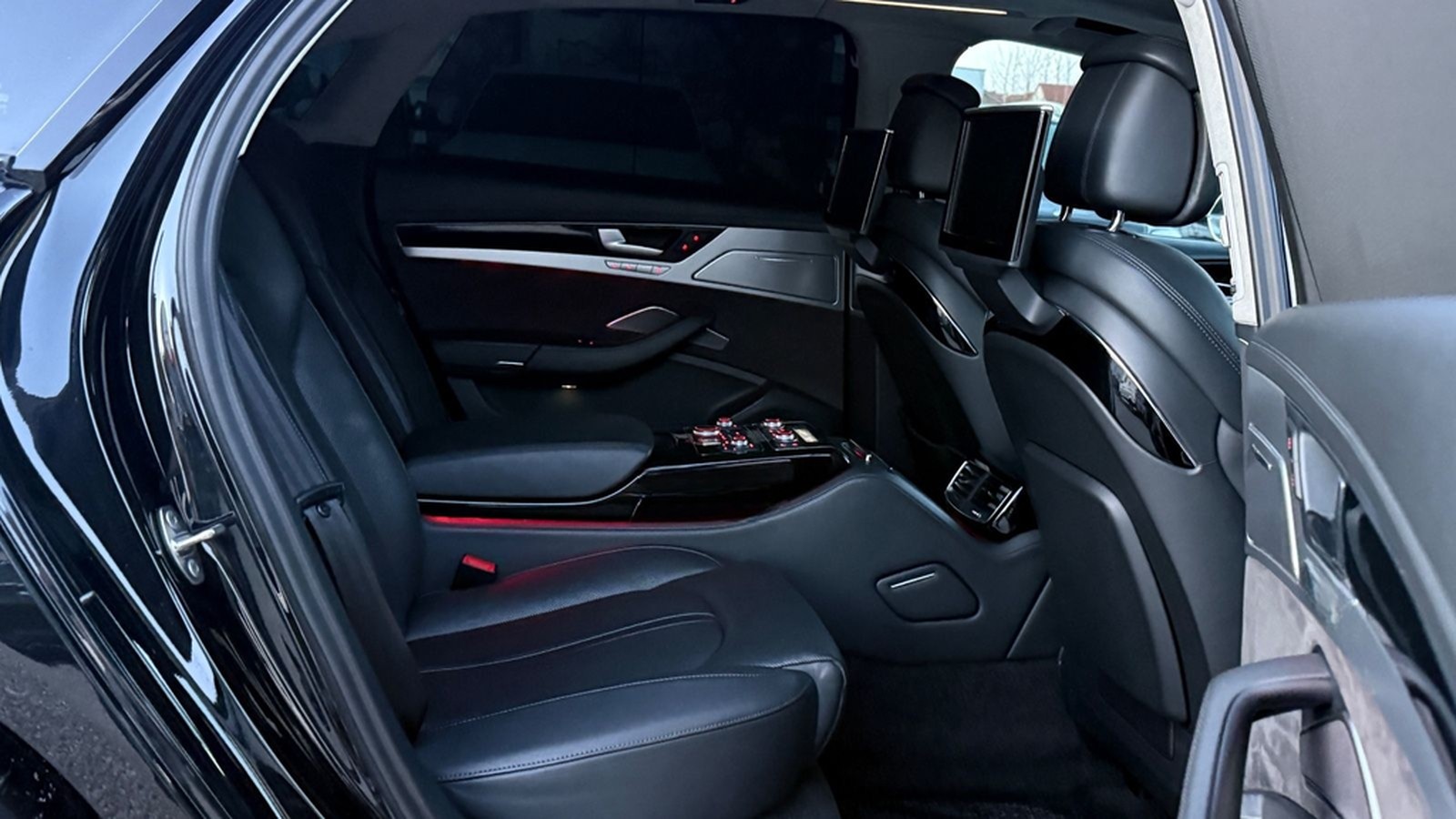 Audi A8 6.3 FSI W12 quattro Lang ABT foto 21