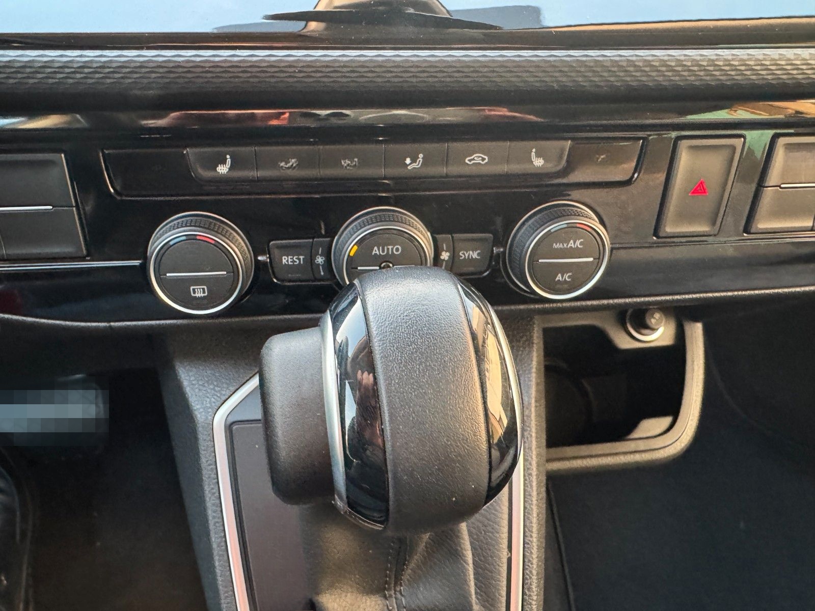 Volkswagen T6 Multivan Generation SIX Navi AHK 7-Sitzer foto 14