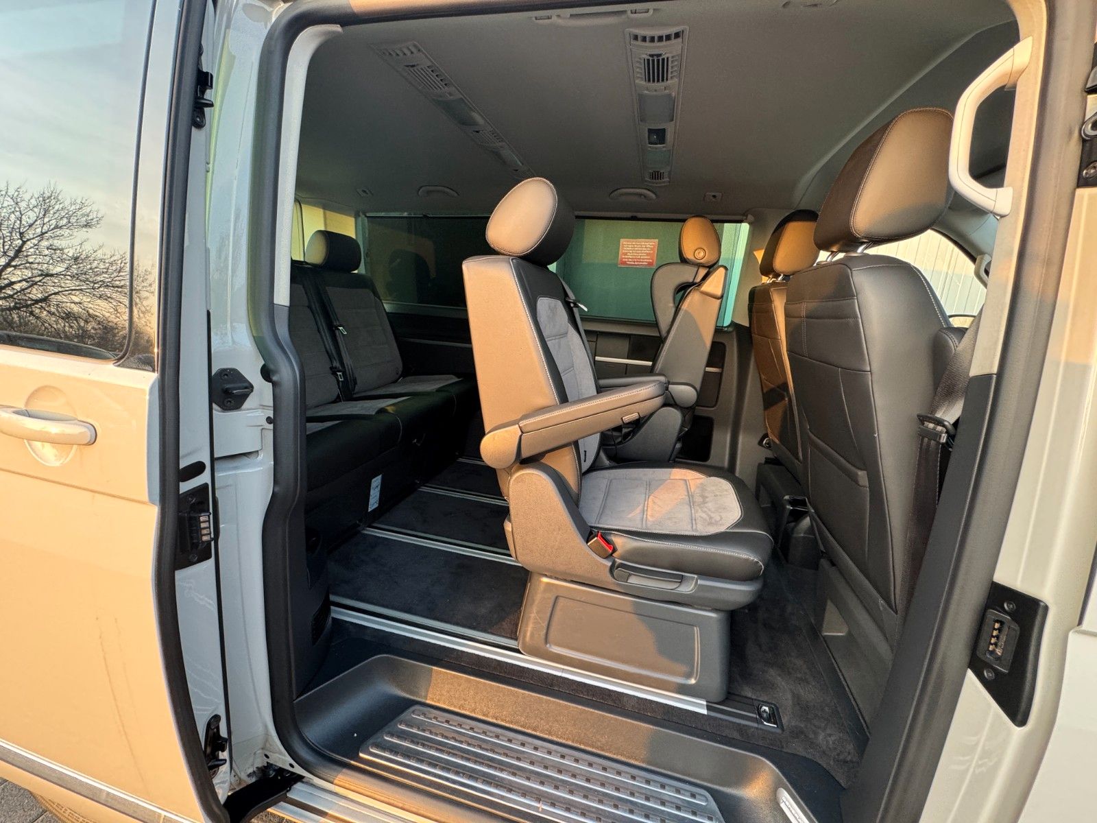 Volkswagen T6 Multivan Generation SIX Navi AHK 7-Sitzer foto 25