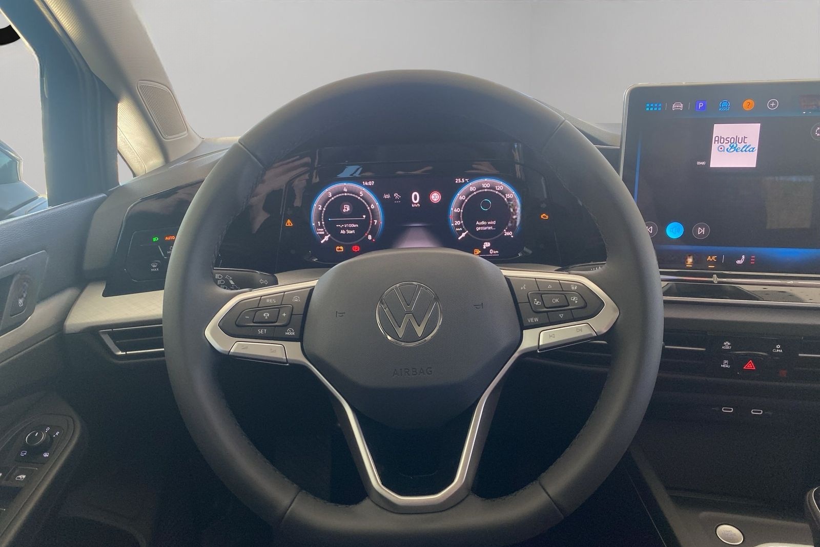 Volkswagen Golf VIII (ACC.SHZ.PDC.LED) 1.5 TSI foto 10