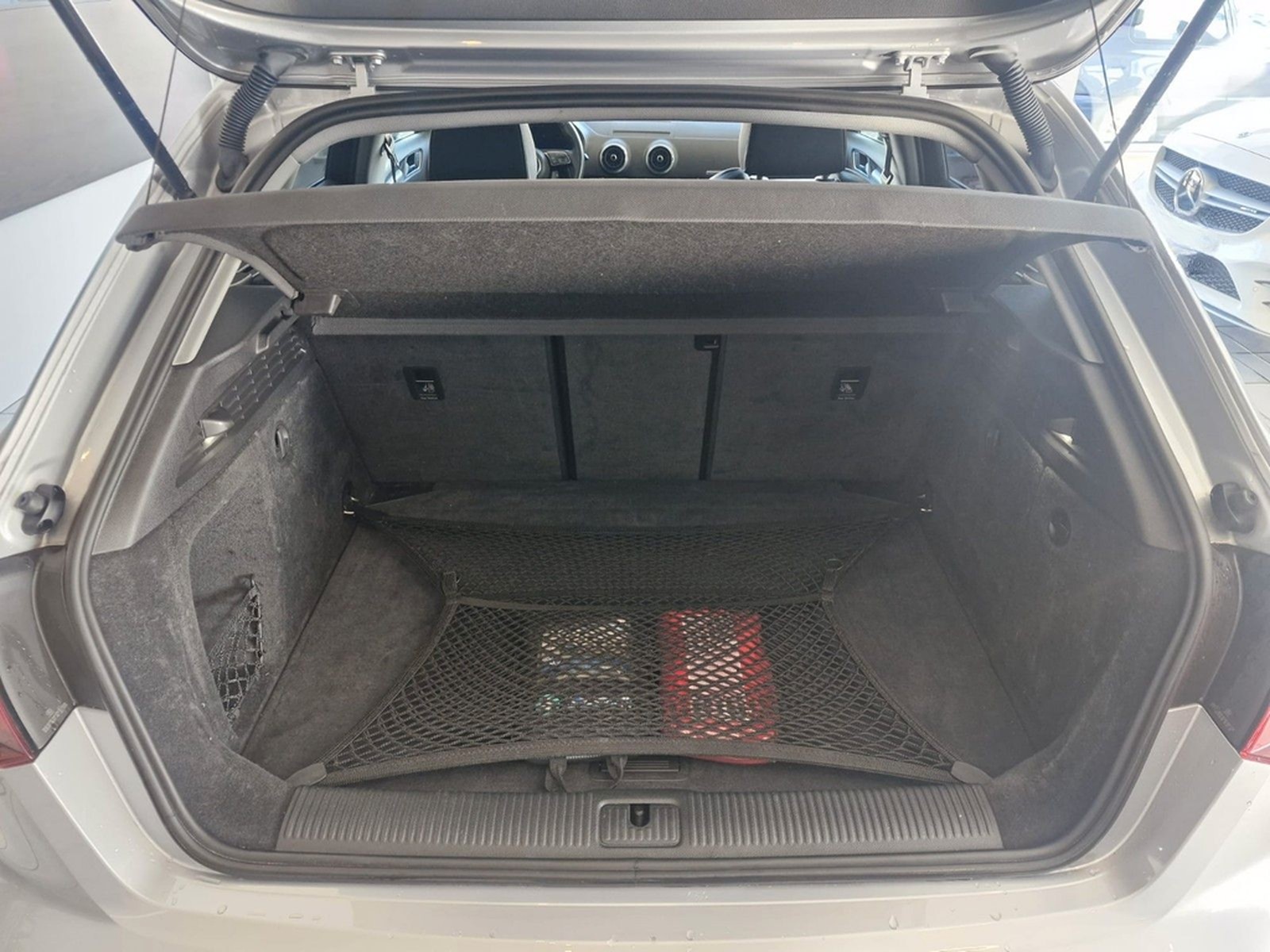 Audi S3 Sportback SB 2.0 TFSI quattro*Schaltgetriebe* foto 18