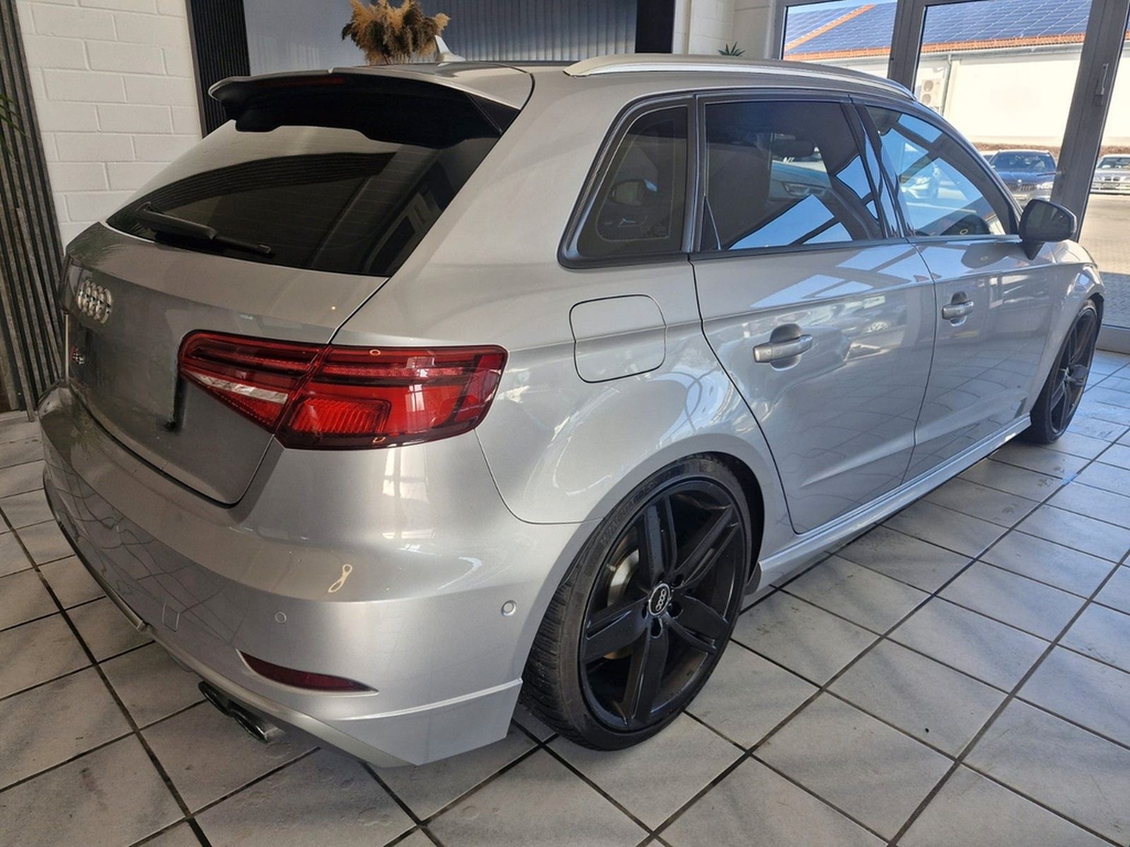 Audi S3 Sportback SB 2.0 TFSI quattro*Schaltgetriebe* foto 5