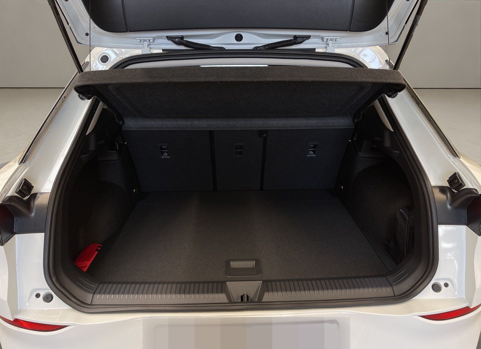 Volkswagen T-Roc Life 1.5 l eTSI OPF DSG ACC AUT Kam. Navi foto 17