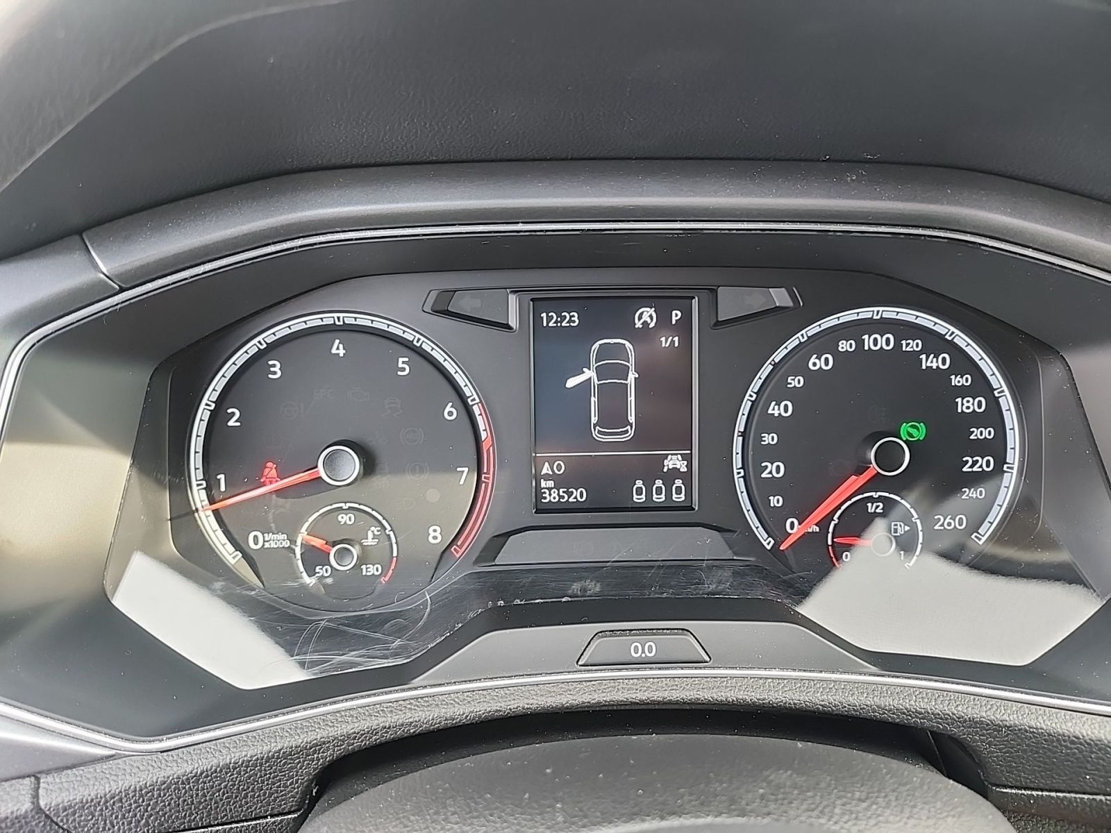 Volkswagen T-Roc 1.5 TSI DSG Active Navi LaneAssist FrontAs foto 9