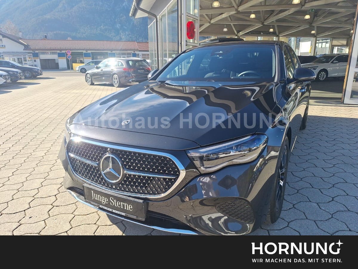 Mercedes-Benz E220d AVANDGARDE ADV DIGILIGHT DISTR MEMORY KGO