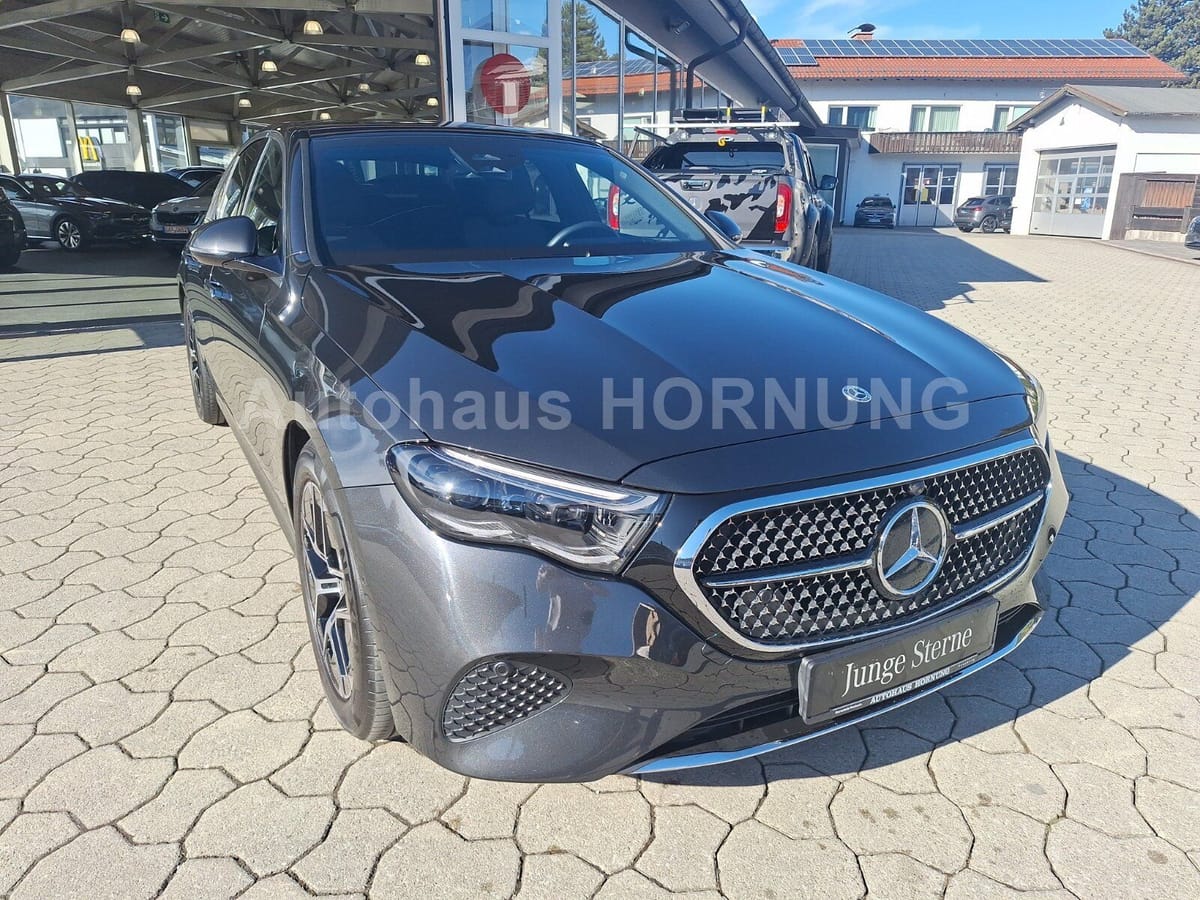 Mercedes-Benz E220d AVANDGARDE ADV DIGILIGHT DISTR MEMORY KGO foto 2