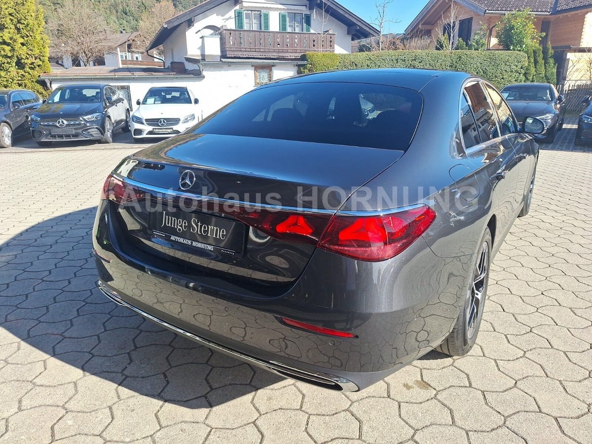Mercedes-Benz E220d AVANDGARDE ADV DIGILIGHT DISTR MEMORY KGO foto 5