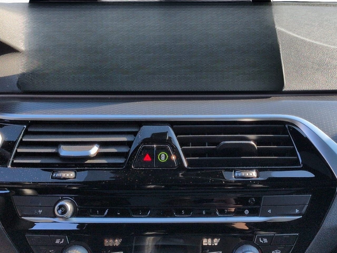 BMW 520i Tour. M SPORT Laser DA St+Go HUD Pano AHK foto 15