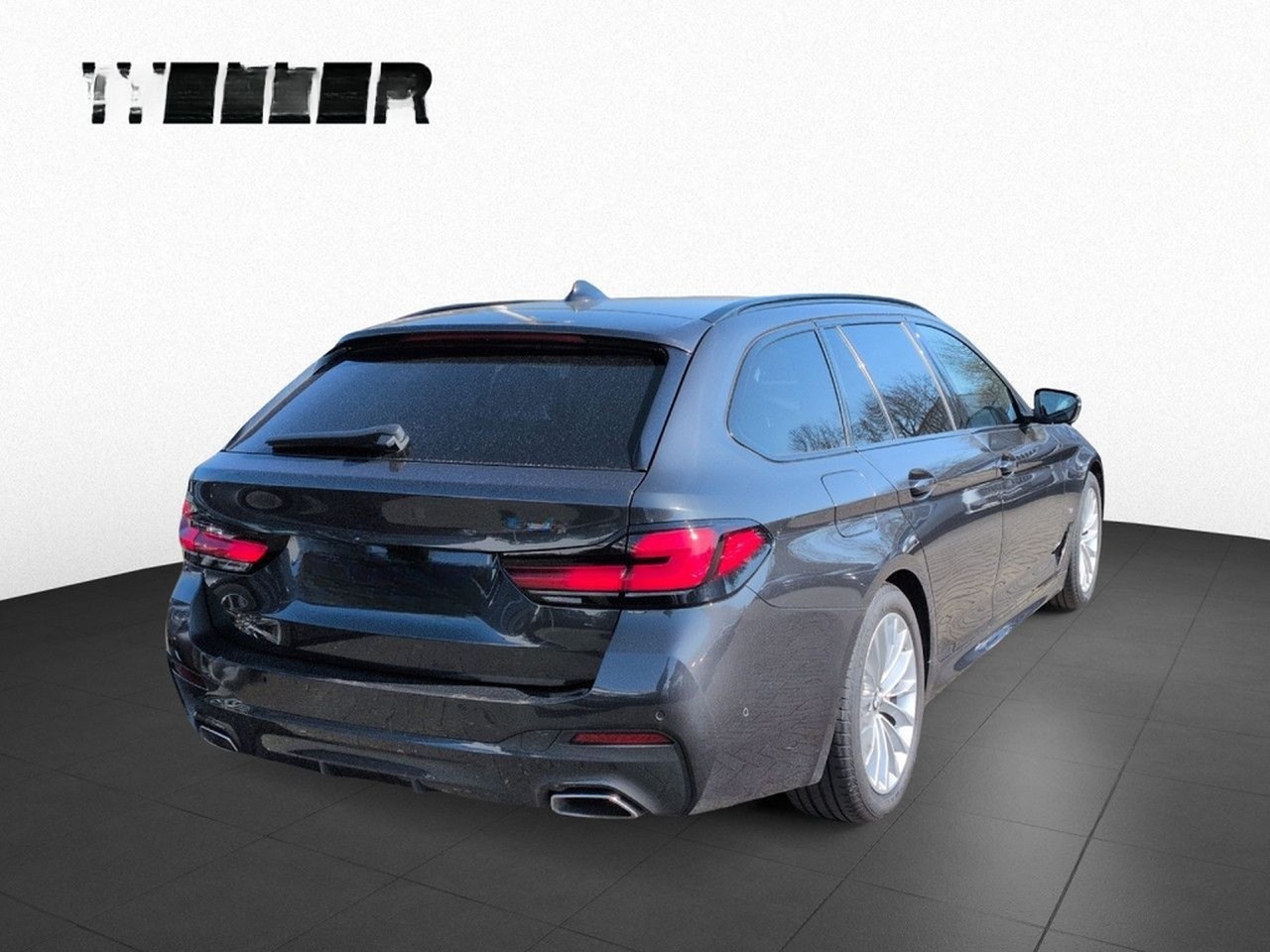 BMW 520i Tour. M SPORT Laser DA St+Go HUD Pano AHK foto 5