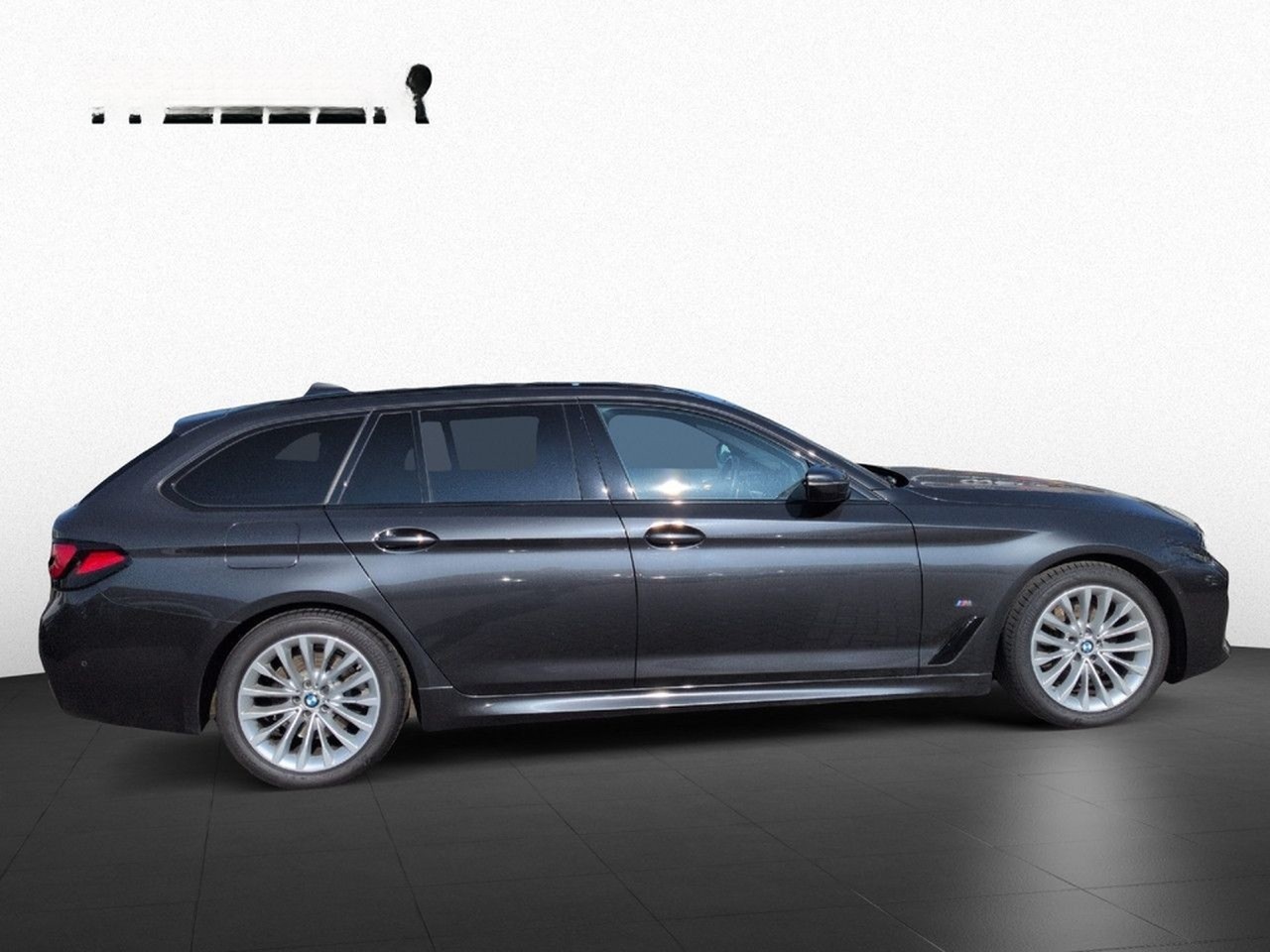 BMW 520i Tour. M SPORT Laser DA St+Go HUD Pano AHK foto 9