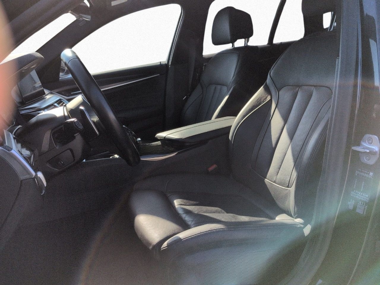 BMW 520i Tour. M SPORT Laser DA St+Go HUD Pano AHK foto 10