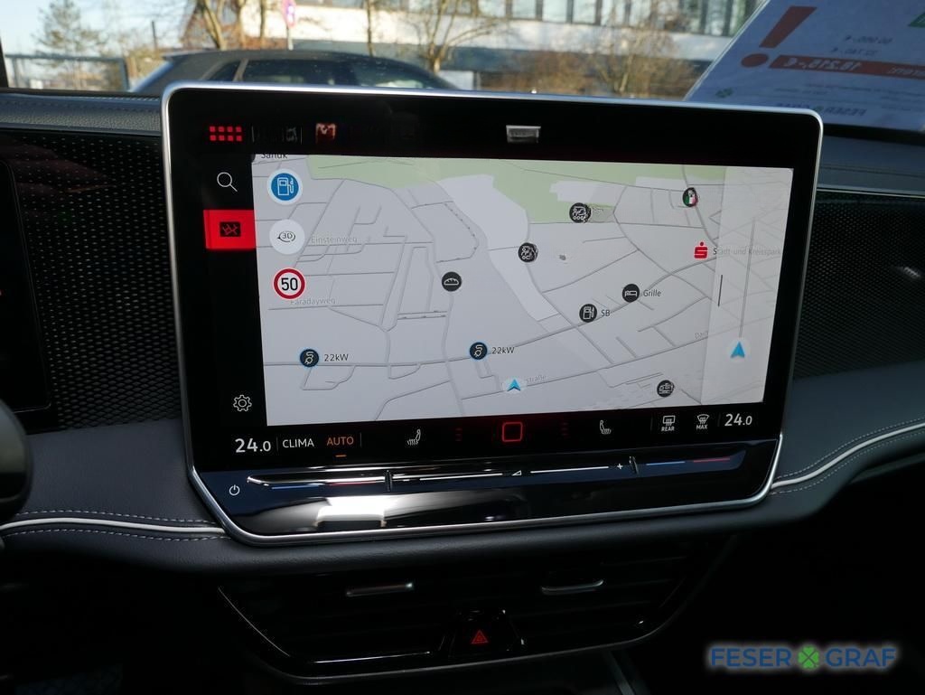 Volkswagen Passat 1.5 eTSI Business DSG ACC AHK Navi 360° foto 12