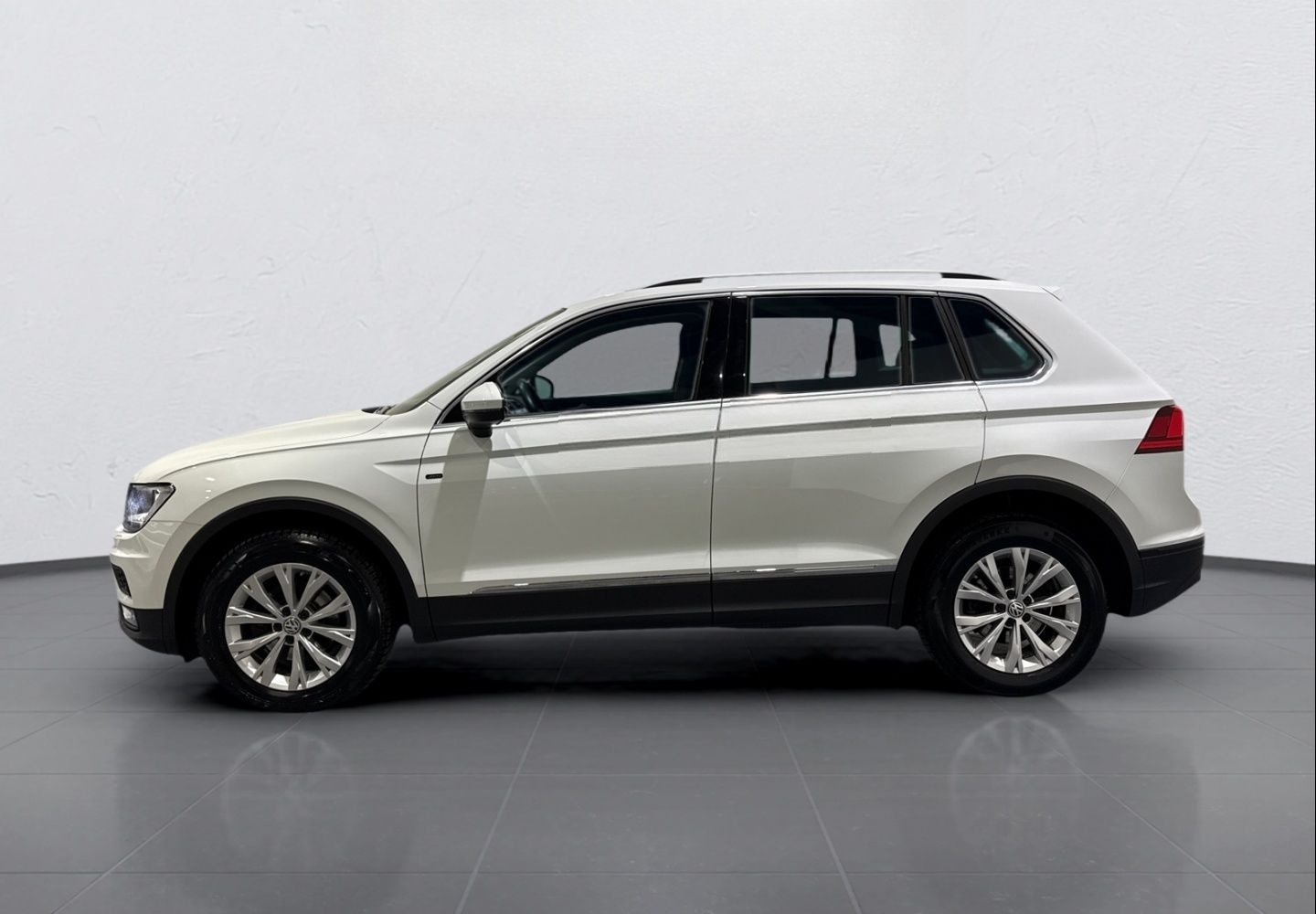 Volkswagen Tiguan 2.0 TDI 4M DSG JOIN AHK NAVI PDC SHZ ACC  foto 3