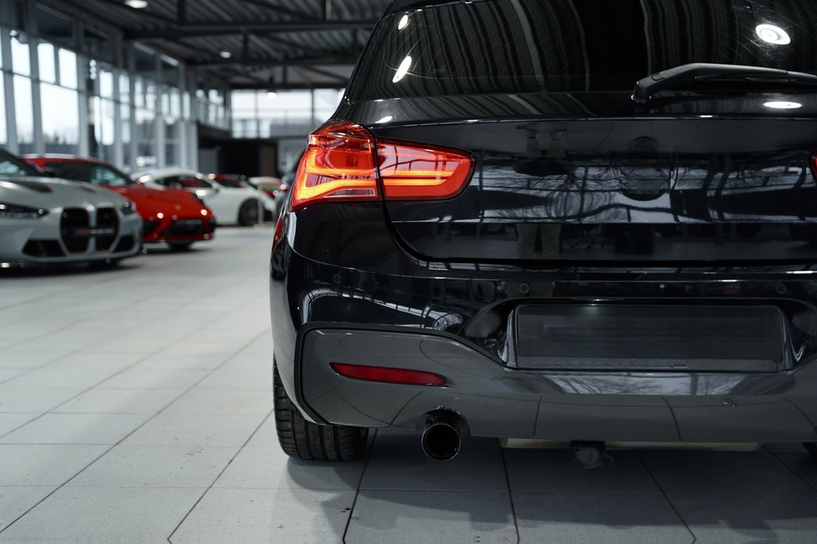 BMW M135i xDrive *H&K *PDC *AHK *Business-Paket foto 11