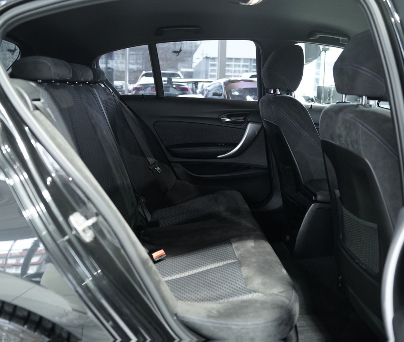 BMW M135i xDrive *H&K *PDC *AHK *Business-Paket foto 19
