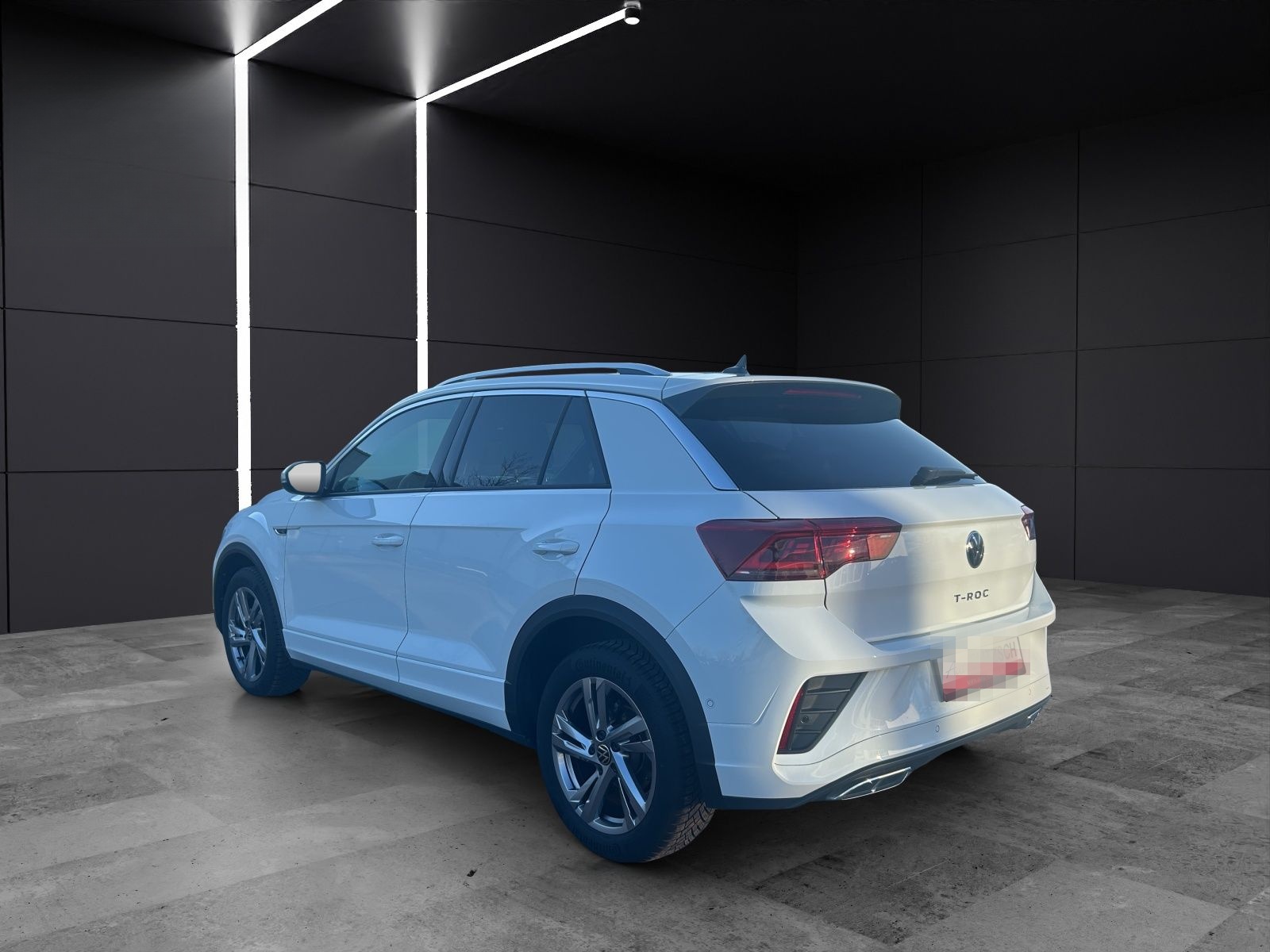 Volkswagen T-Roc R-Line TSI IQ.Light ACC SH RearView AppCon foto 3