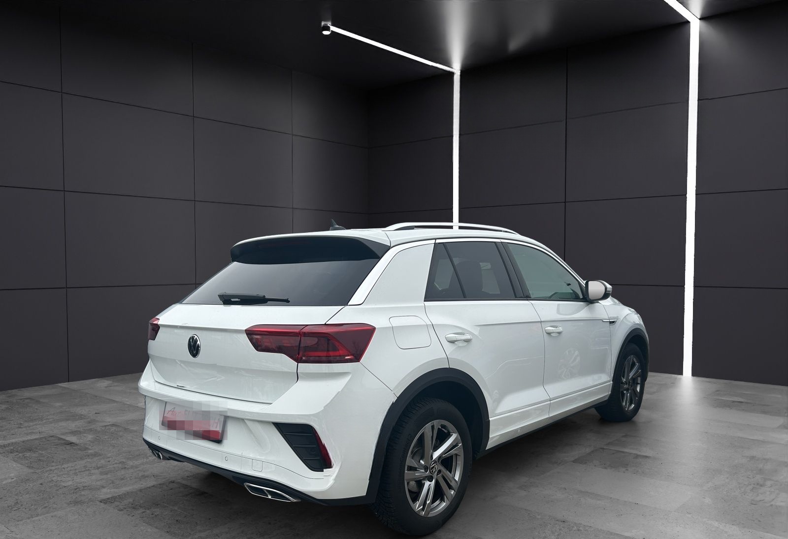 Volkswagen T-Roc R-Line TSI IQ.Light ACC SH RearView AppCon foto 5