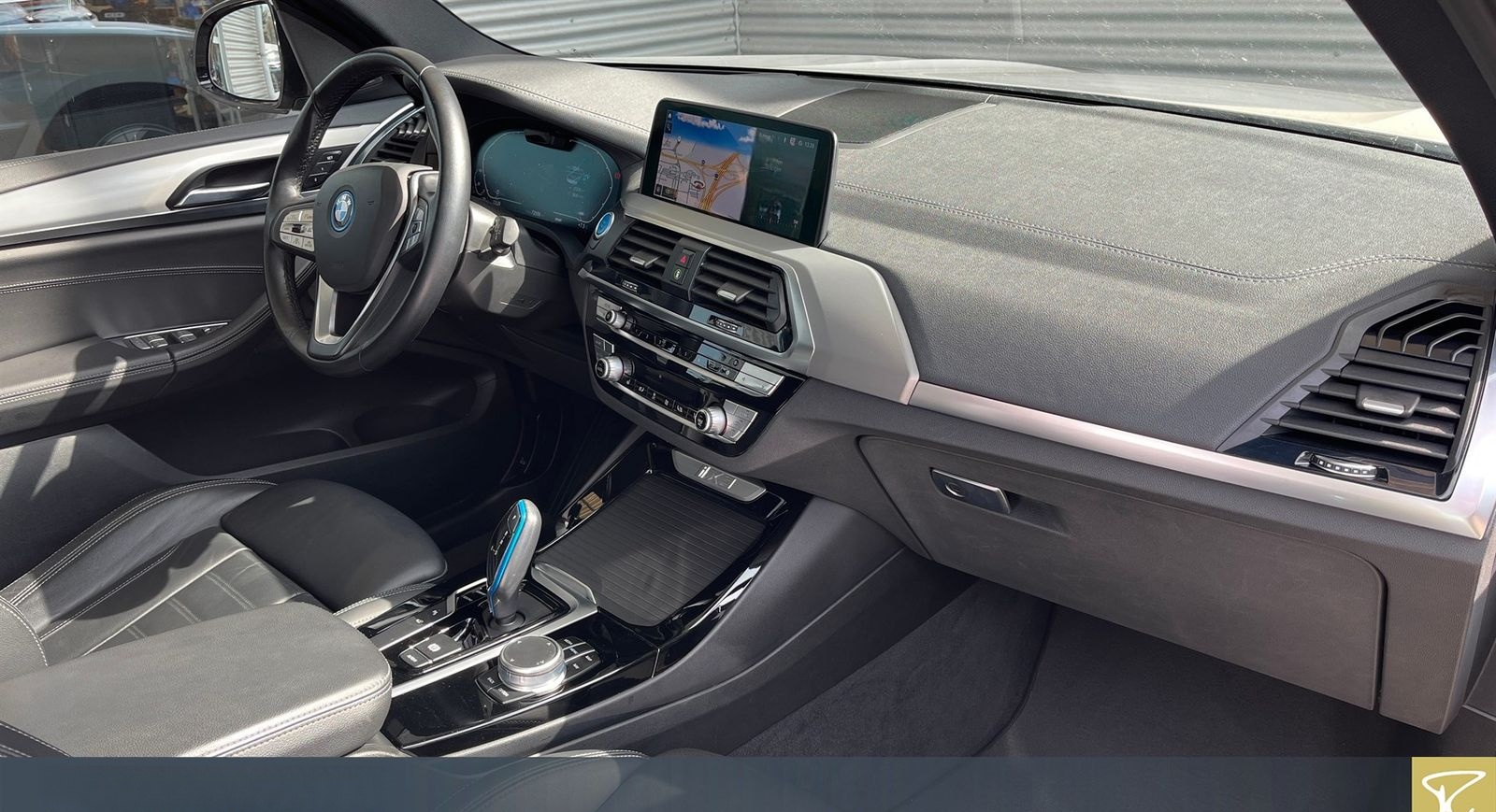 BMW IX3 Navi HUD ACC 360° adLED H&K Sitzhzg 20"LM foto 14