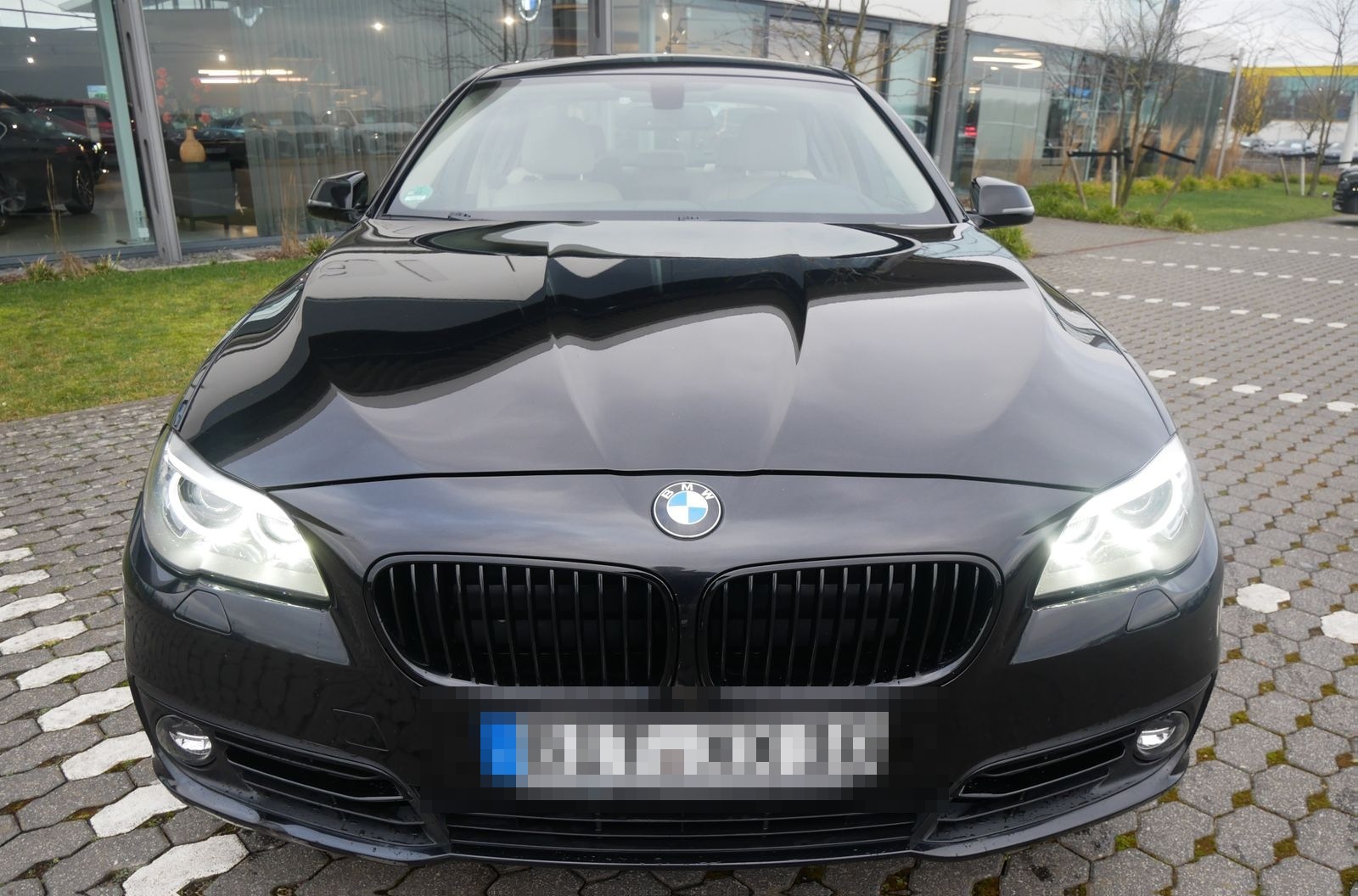 BMW 520d xDrive Lim. Xenon NAV Prof. PDC SHZ foto 8