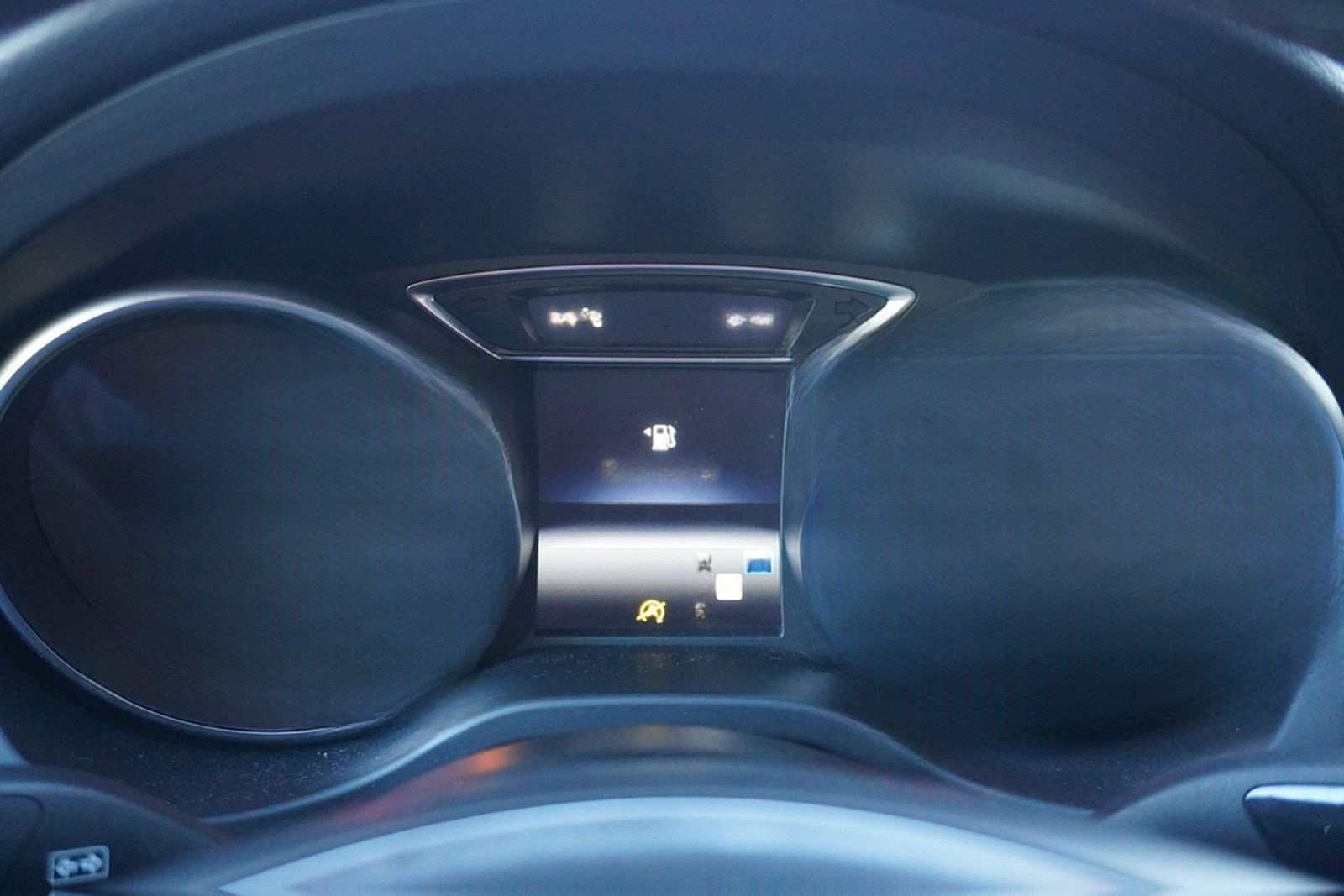 Mercedes-Benz CLA 180 Urban LED Pano Navi Radio foto 15