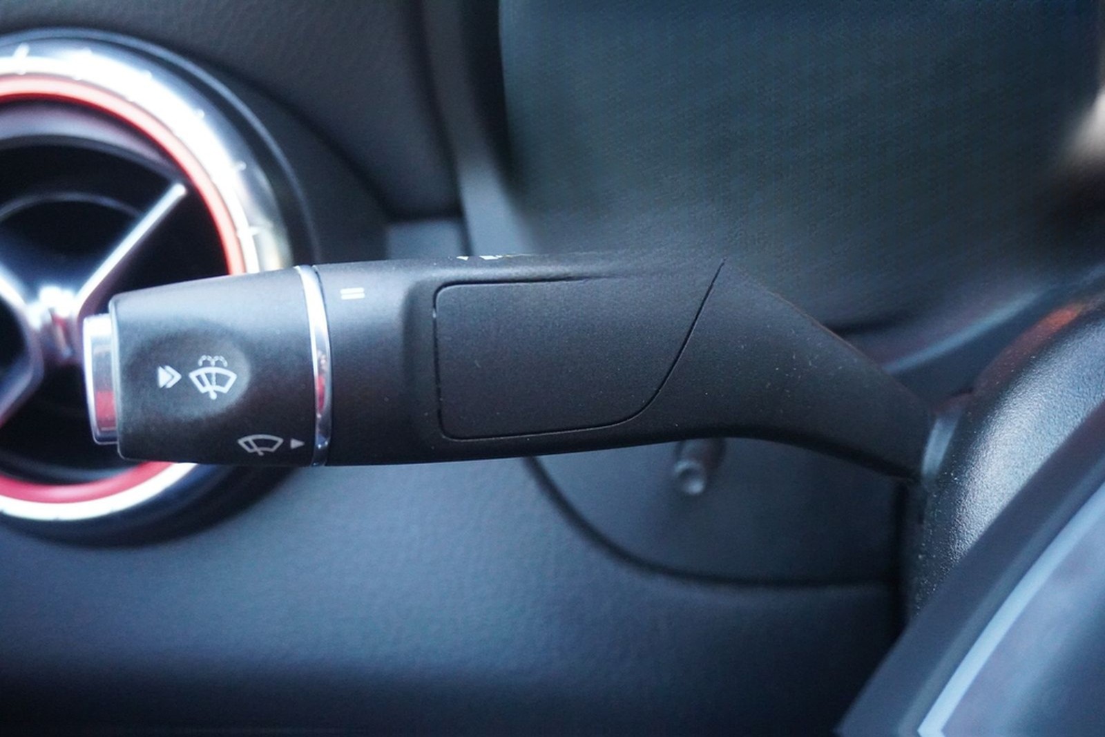 Mercedes-Benz CLA 180 Urban LED Pano Navi Radio foto 20