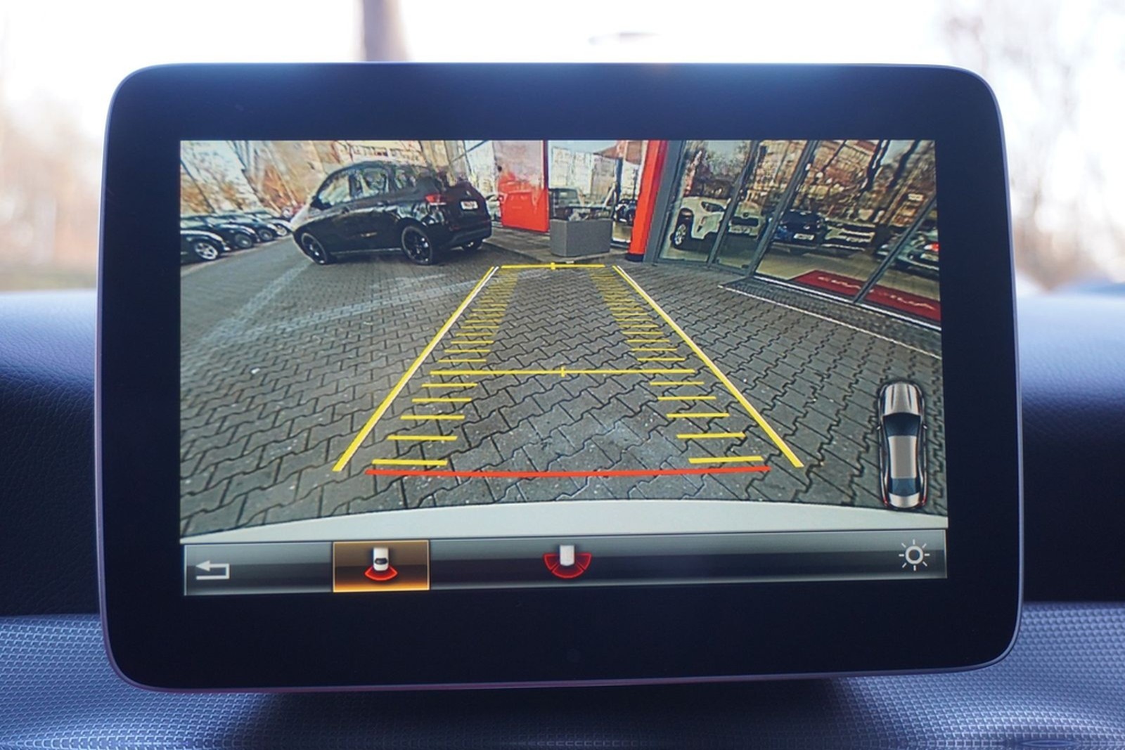 Mercedes-Benz CLA 180 Urban LED Pano Navi Radio foto 29