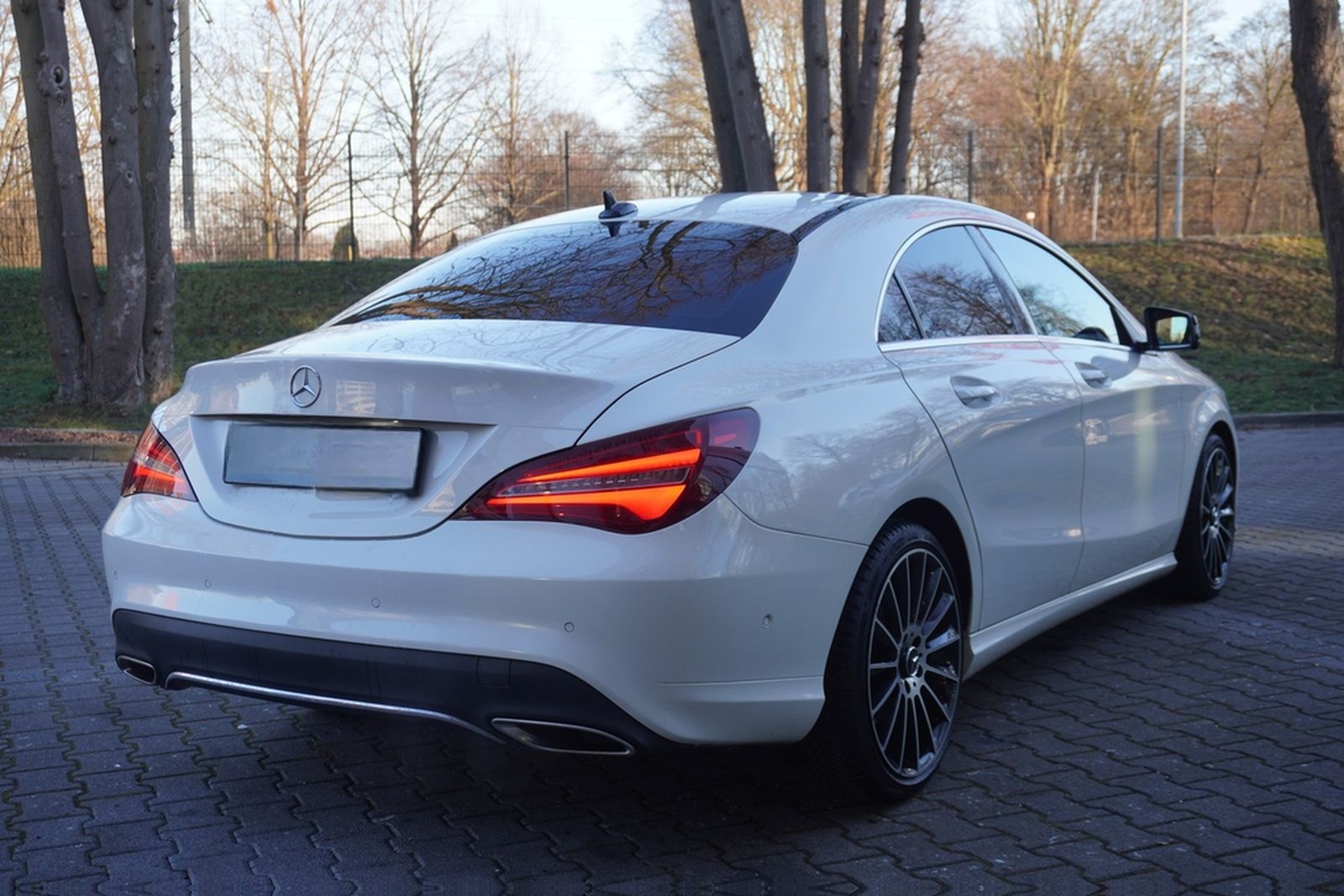 Mercedes-Benz CLA 180 Urban LED Pano Navi Radio foto 6