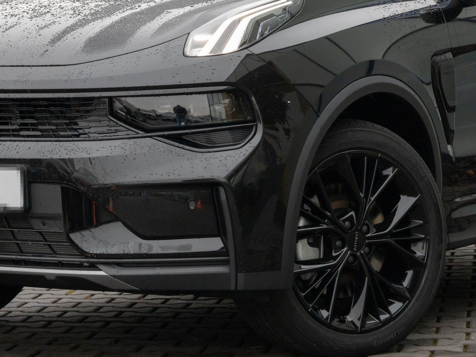 Lynk&Co 01 1.5 TD PHEV 206 kW More foto 3