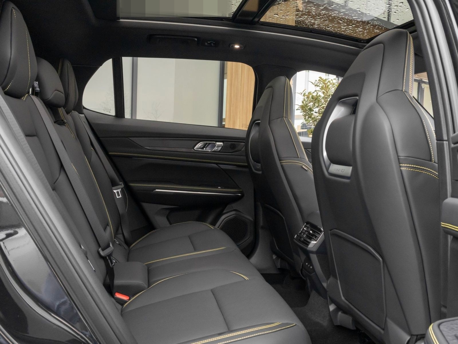 Lynk&Co 01 1.5 TD PHEV 206 kW More foto 5