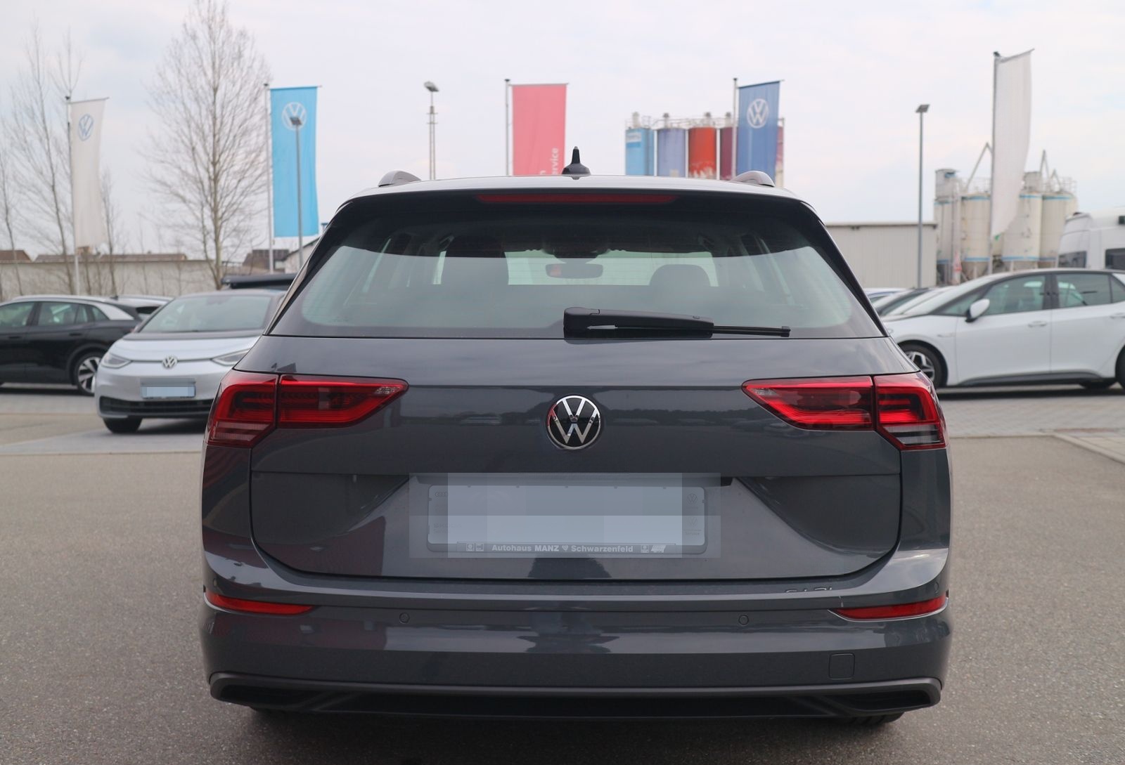 Volkswagen Golf VIII Variant 1.5  eTSI Life DSG KLIMA LED N foto 6
