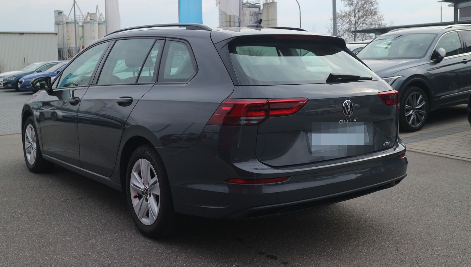 Volkswagen Golf VIII Variant 1.5  eTSI Life DSG KLIMA LED N foto 7