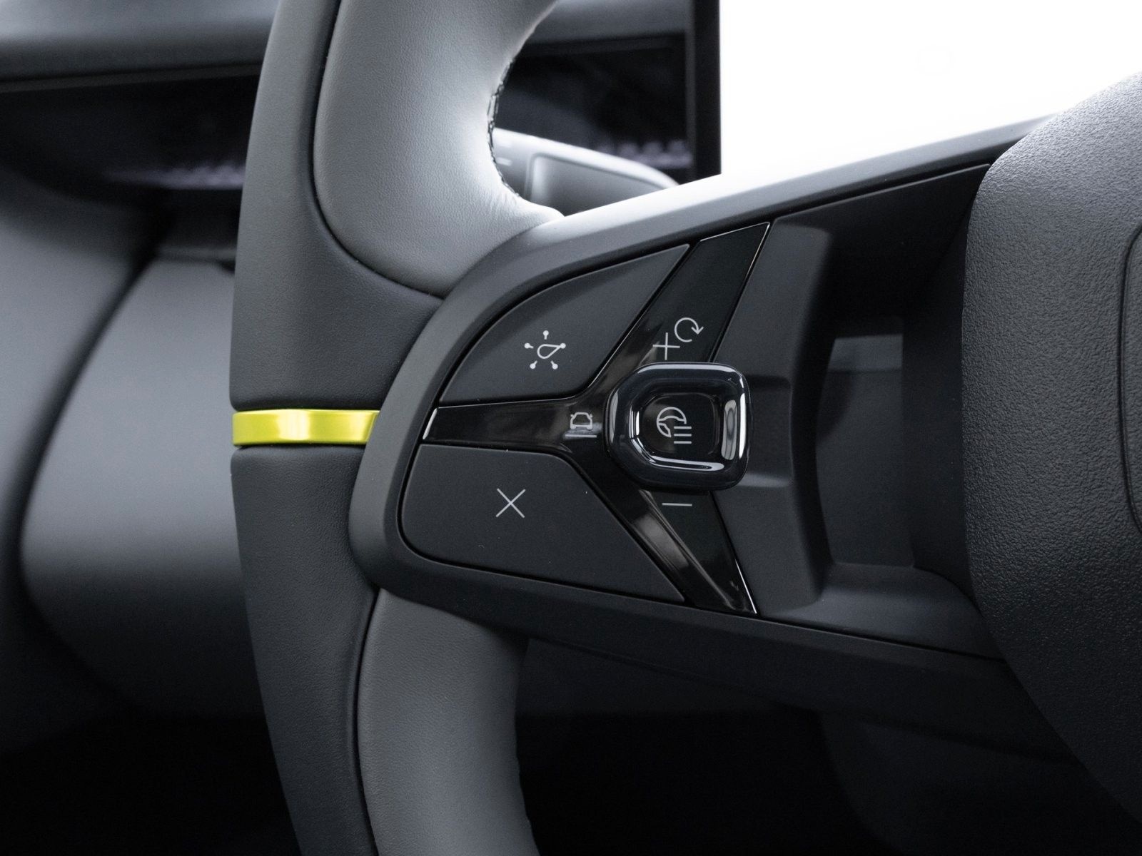 Lynk&Co 02 200 kW More foto 11