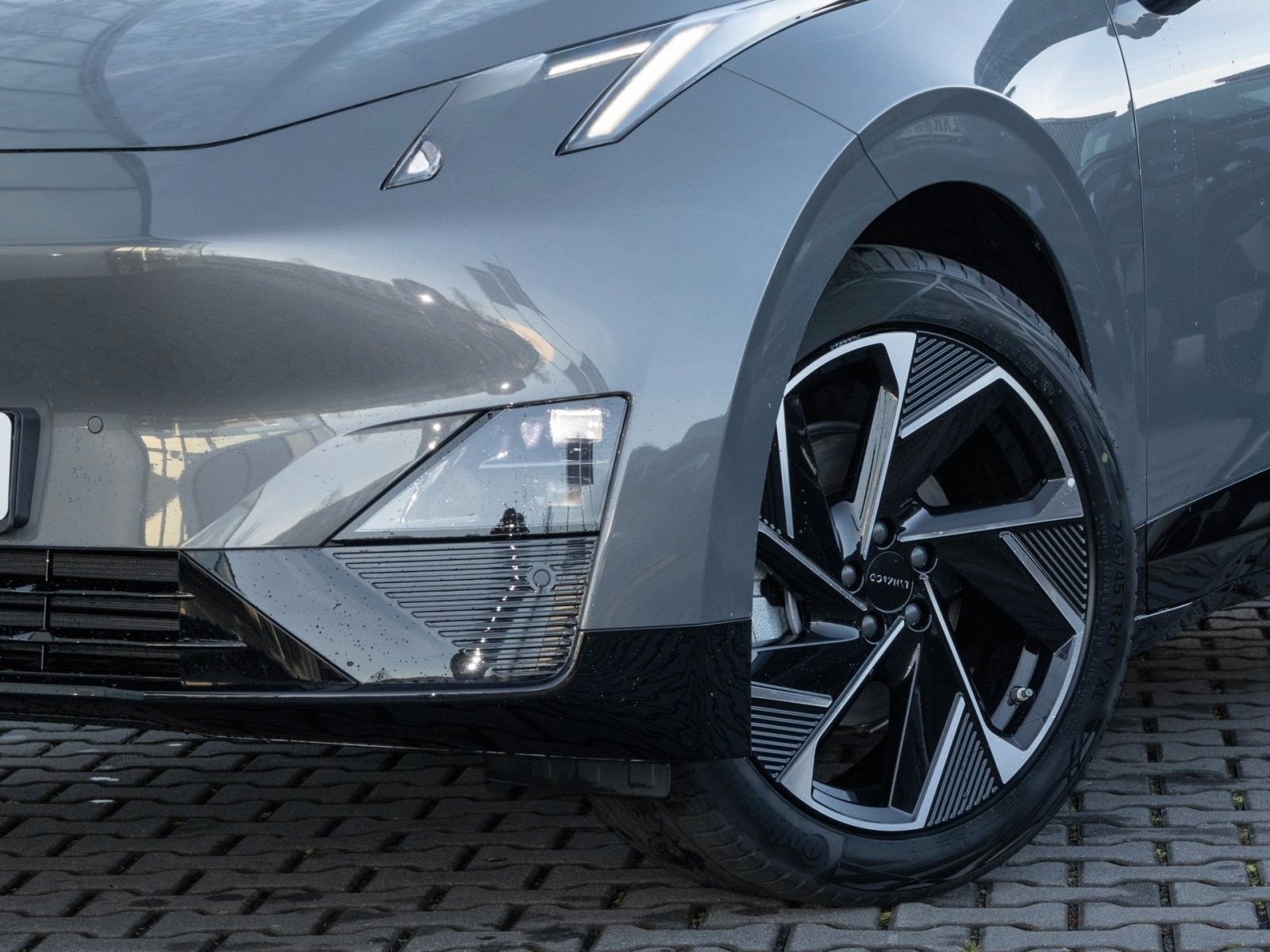 Lynk&Co 02 200 kW More foto 3