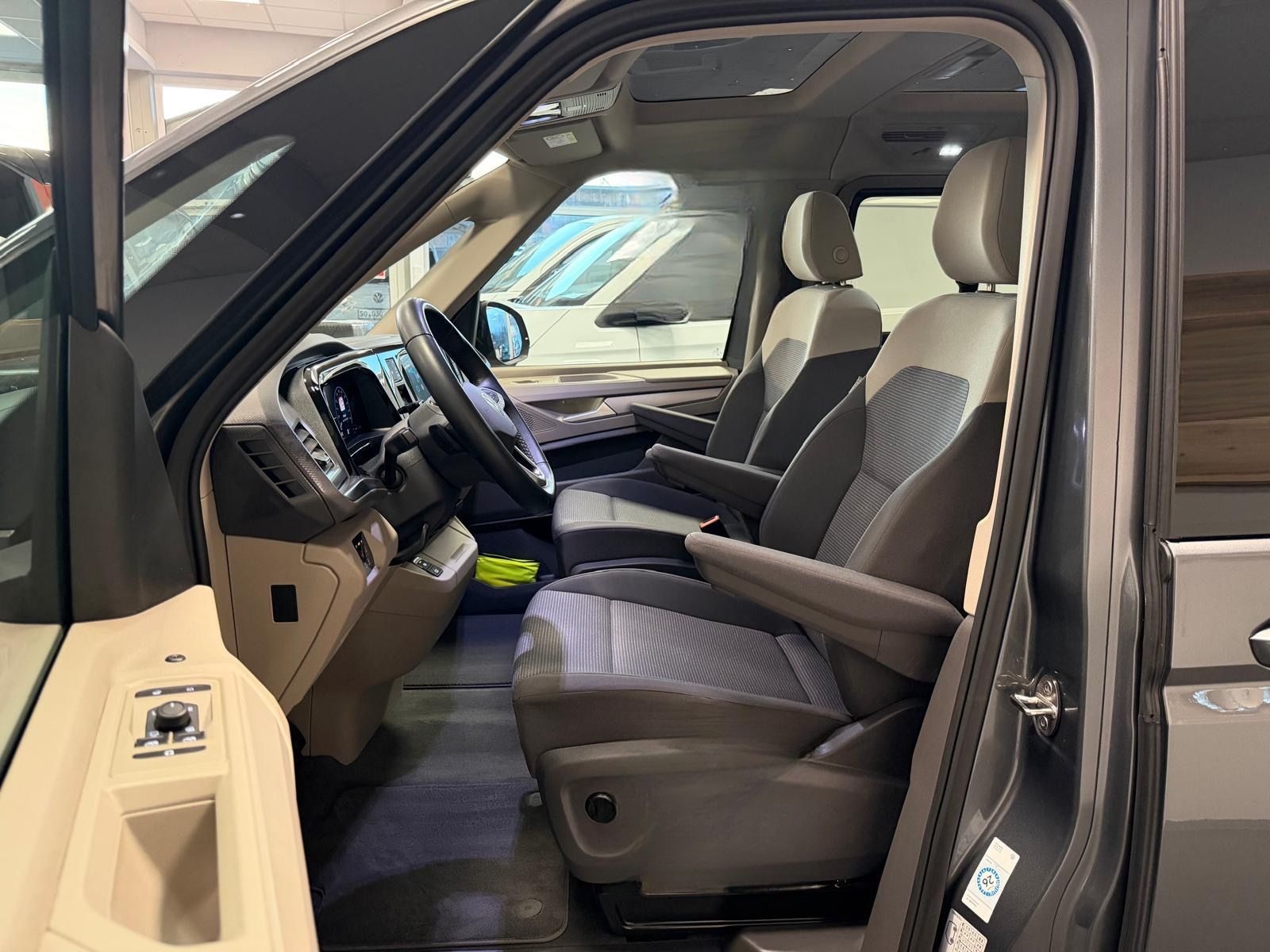 Volkswagen T7 Multivan/Pano-Dach/AHK/PDC/ACC/Kamera/DSG/LED foto 14