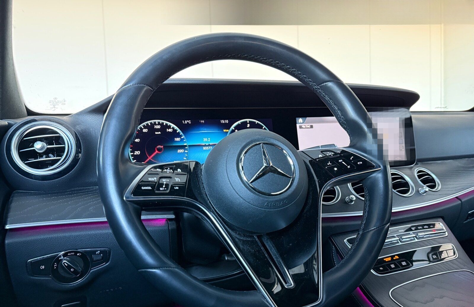 Mercedes-Benz E 220 T d Avantgarde LED Kamera WIDESCREEN Navi foto 9