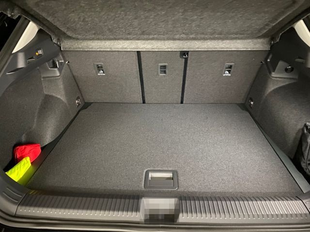 Volkswagen T-Roc Style 1.5 eTSI DSG AHK+NAVI foto 15